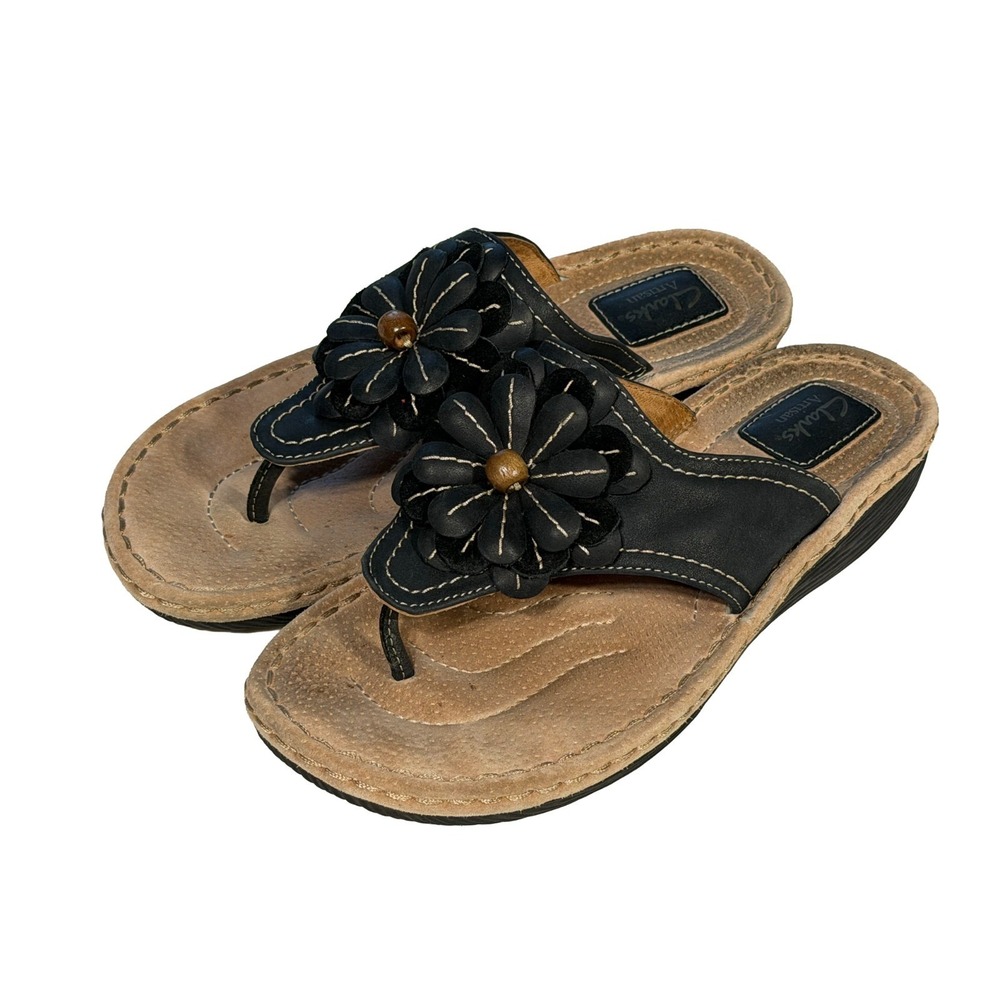Clarks Women's Size 8 Artisan Latin Samba Black Leather Floral Thong Sandals